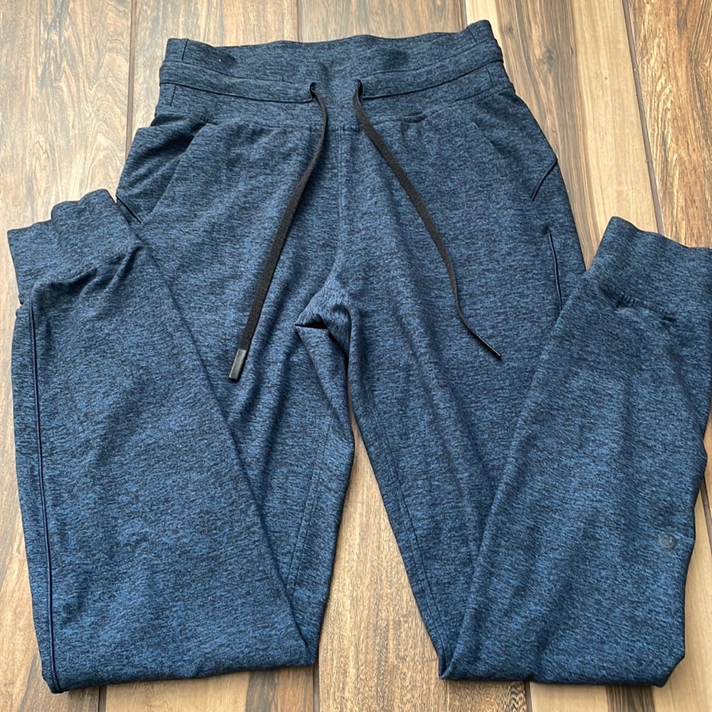 Lululemon joggers